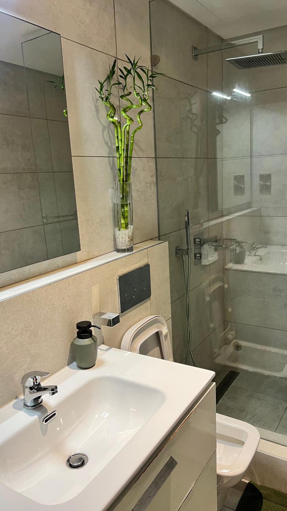 The Signature Apartments, Accra Ghana Exterior photo