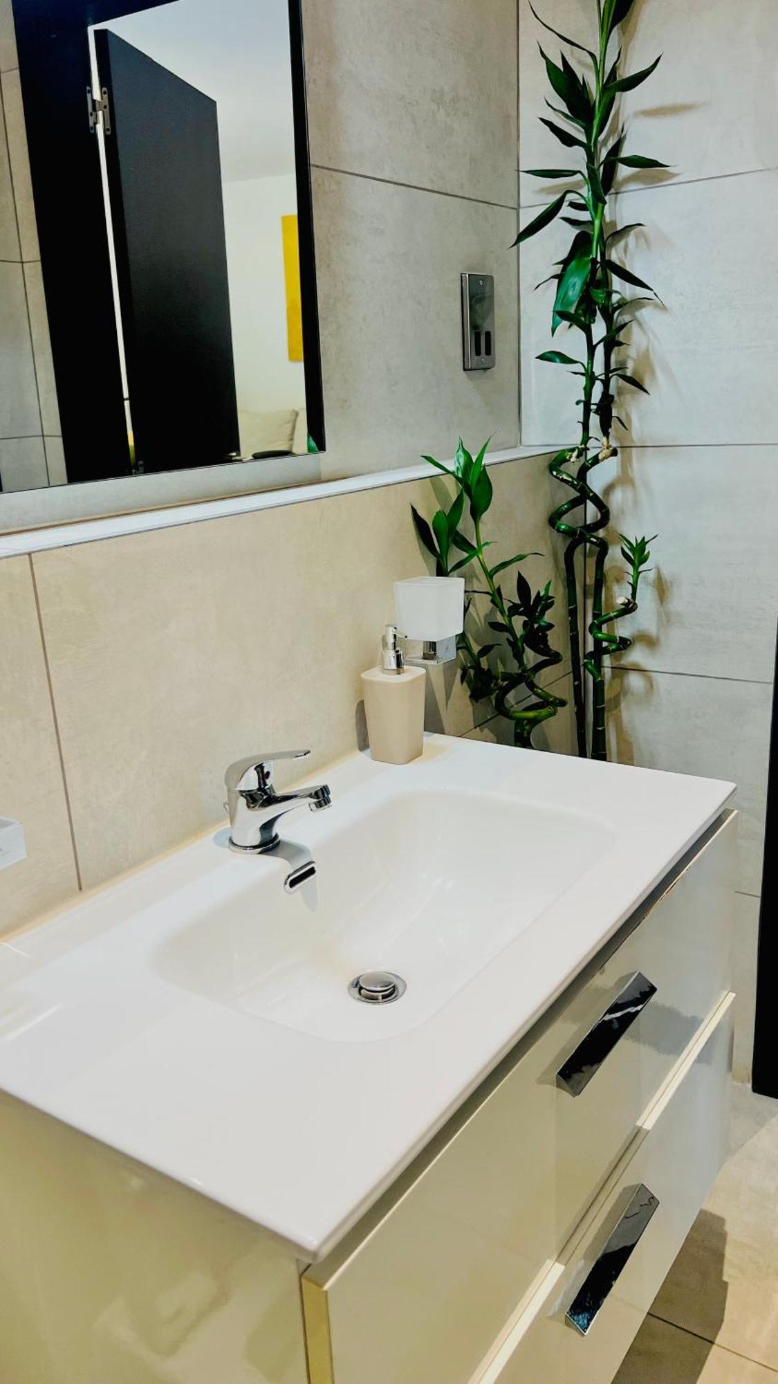 The Signature Apartments, Accra Ghana Room photo